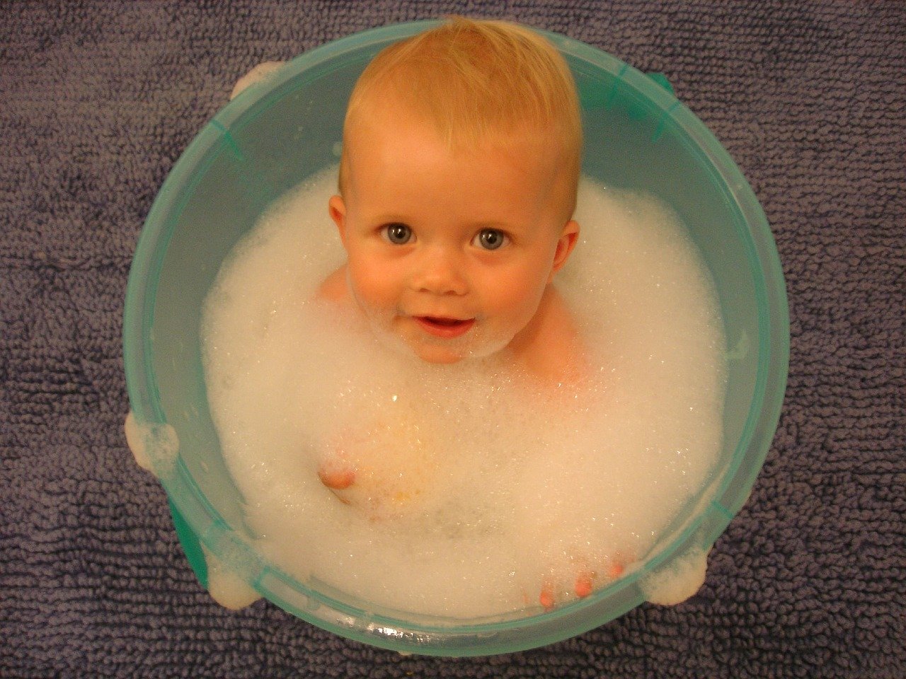 baby-in-a-bucket-water-quality.jpg